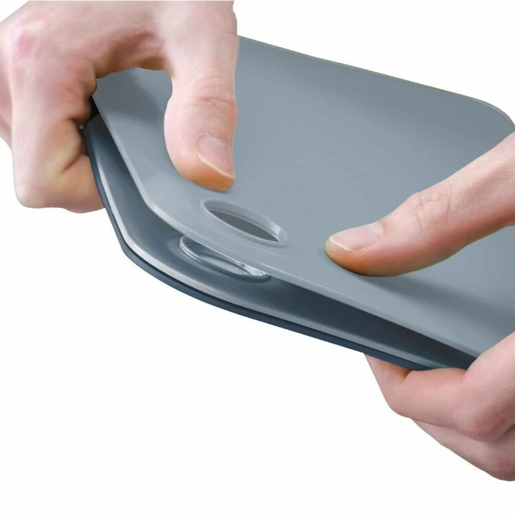 Joseph Joseph Pop 3 Piece Chopping Mat Set- Sky 5 Joseph Joseph Pop 3 Piece Chopping Mat Set- Sky - Image 3