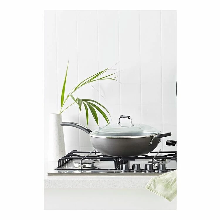 Tefal Specialty Hard Anodised Wok 32cm 4 Tefal Specialty Hard Anodised Wok 32cm - Image 2